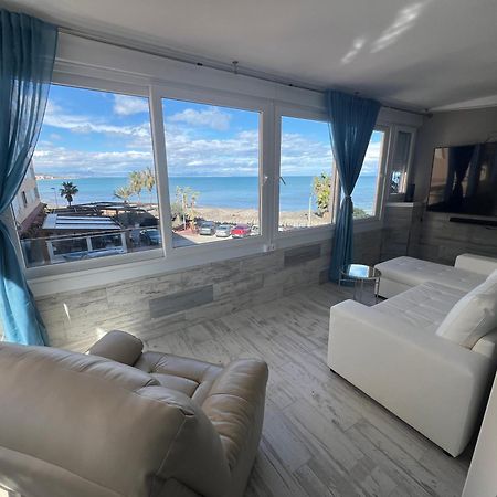 La Mata Apartment On The First Line Of The Sea ตอร์เรเวียคา ภายนอก รูปภาพ